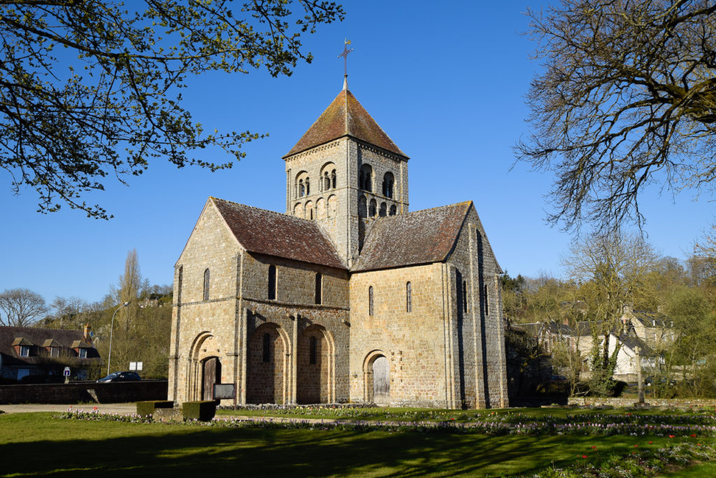 Eglise Notre-Dame-sur-l'eau à Domfront (Orne).