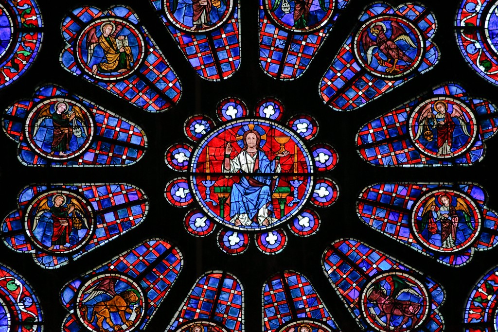 Zoom sur deux rosaces de la cathédrale de Chartres